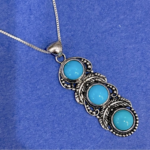 Arizona Sleeping Beauty Turquoise Sterling Silver Trilogy Pendant Neckla… - Picture 7 of 14